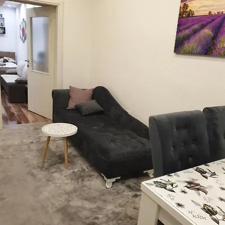 Apartman Old Town Adna